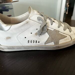 Golden goose superstar shoes